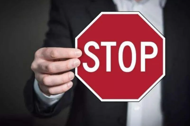 雷電預警系統助力油庫安全:解決油庫雷擊火災隱患 雷電預警系統助力油庫安全:解決油庫雷擊火災隱患