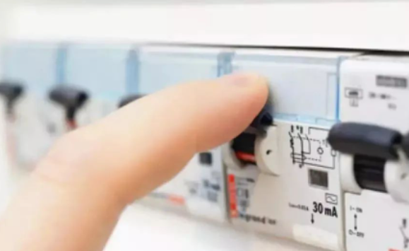 浪涌后備保護器